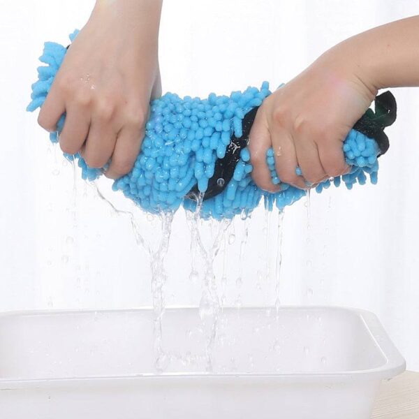 Super Absorbent Quick-Dry Microfiber Bath Towel for Pets - Image 2